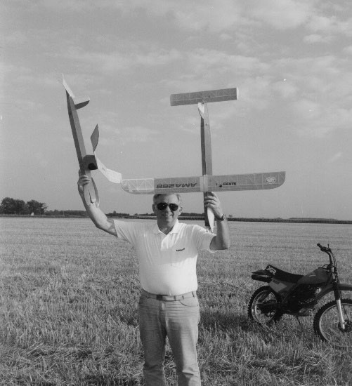 Photograph from the autobiography of Robert A. (Bob/Bobby) Bienenstein, page 8